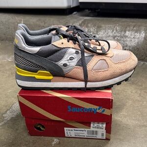 Saucony Shadow Original in Pink, Gray, and Yellow
